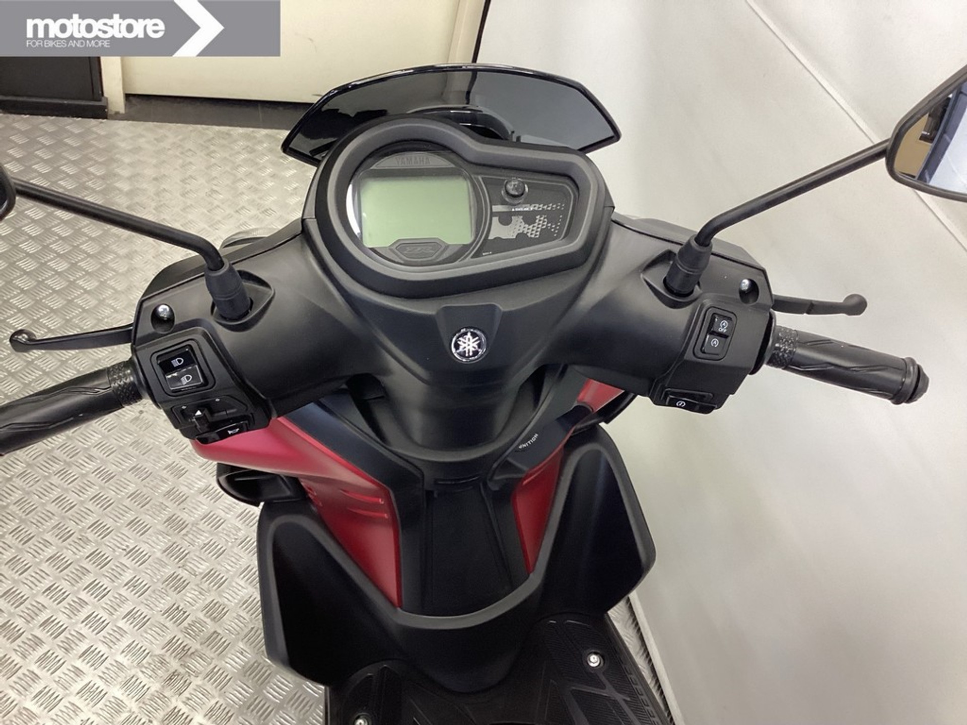 Yamaha RayZR 125 - Afbeelding 10