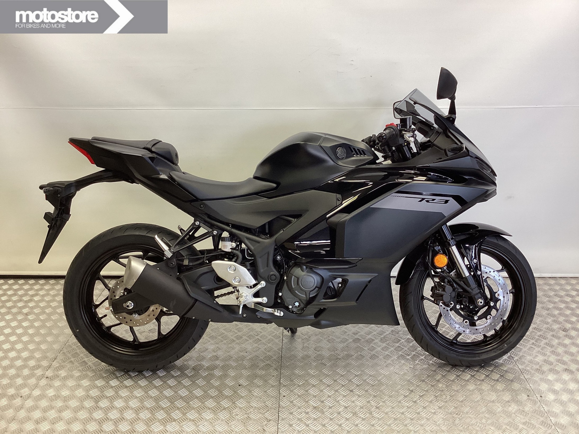 Yamaha YZF-R3 ABS