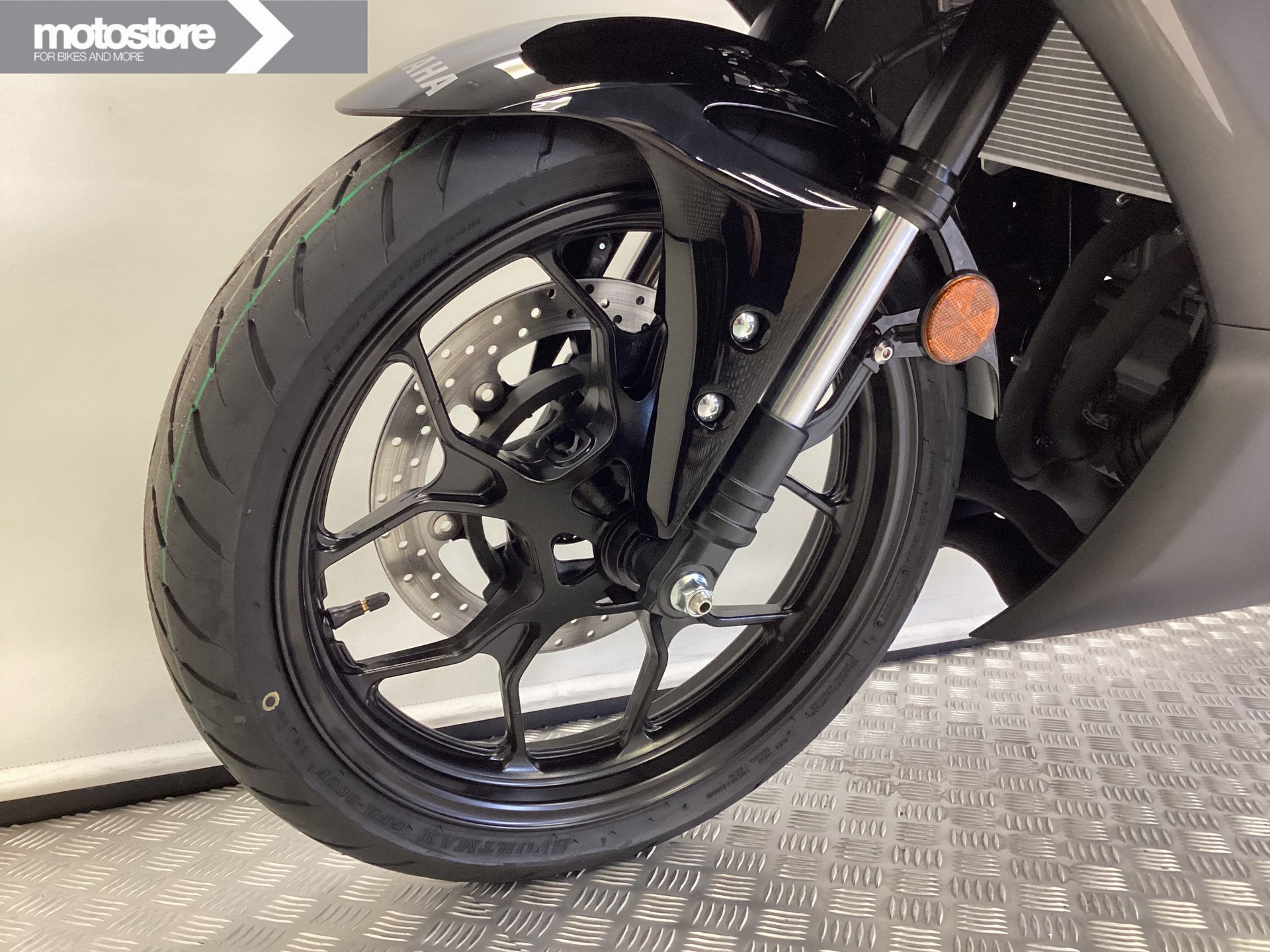 Yamaha YZF-R3 ABS - Afbeelding 16