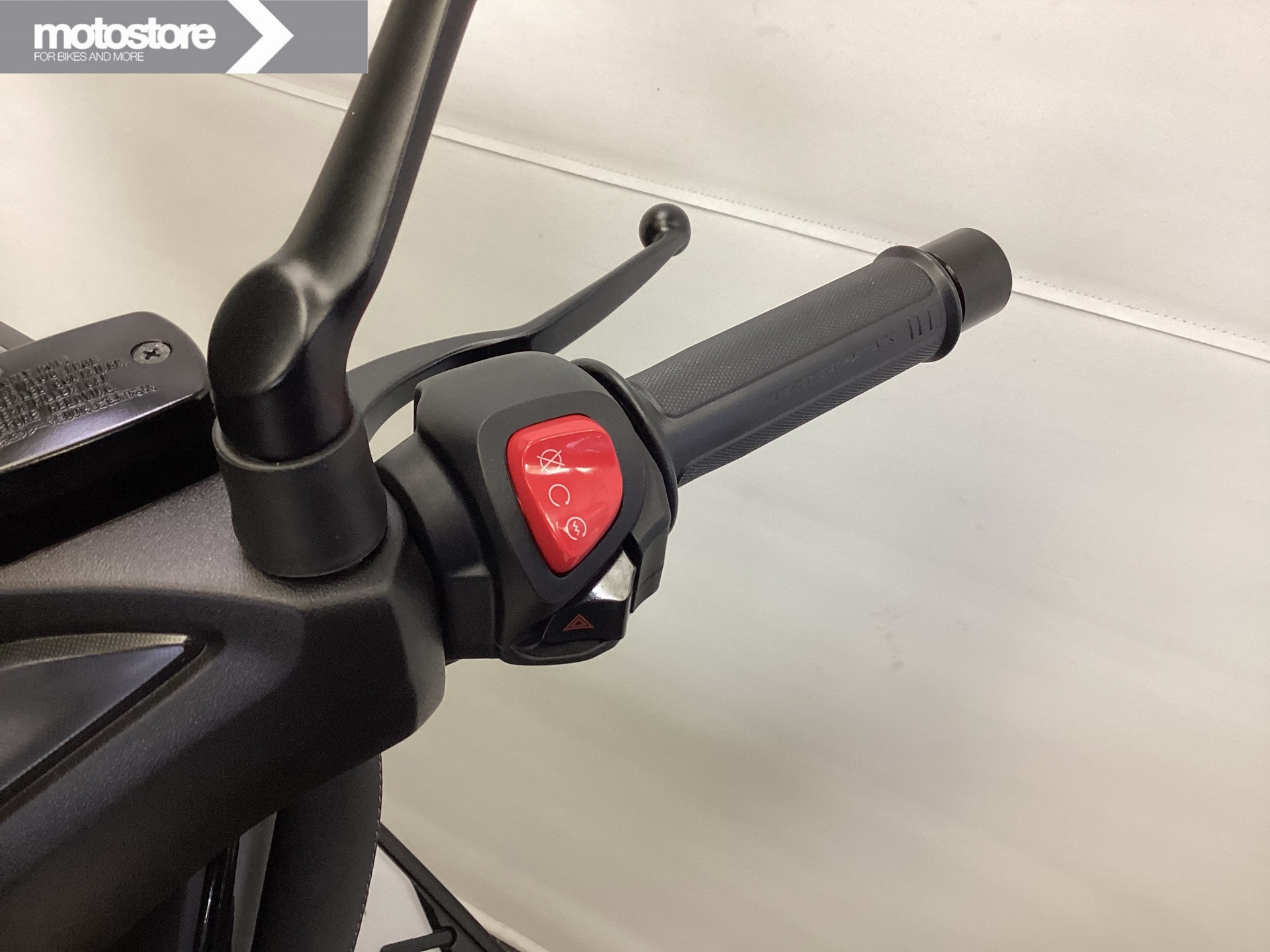 Yamaha X MAX 300 TECH MAX - Afbeelding 10
