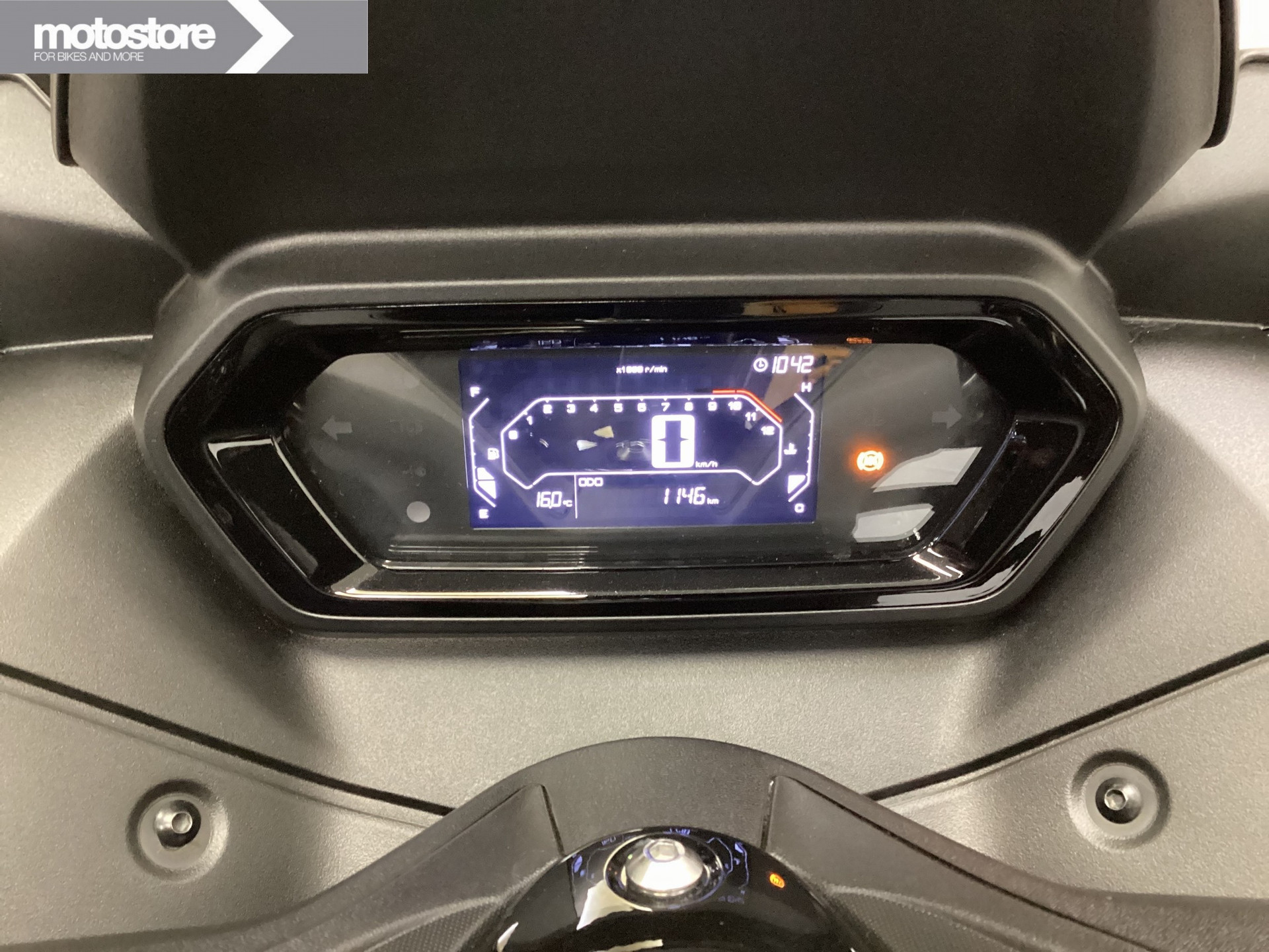 Yamaha X MAX 300 ABS - Afbeelding 10