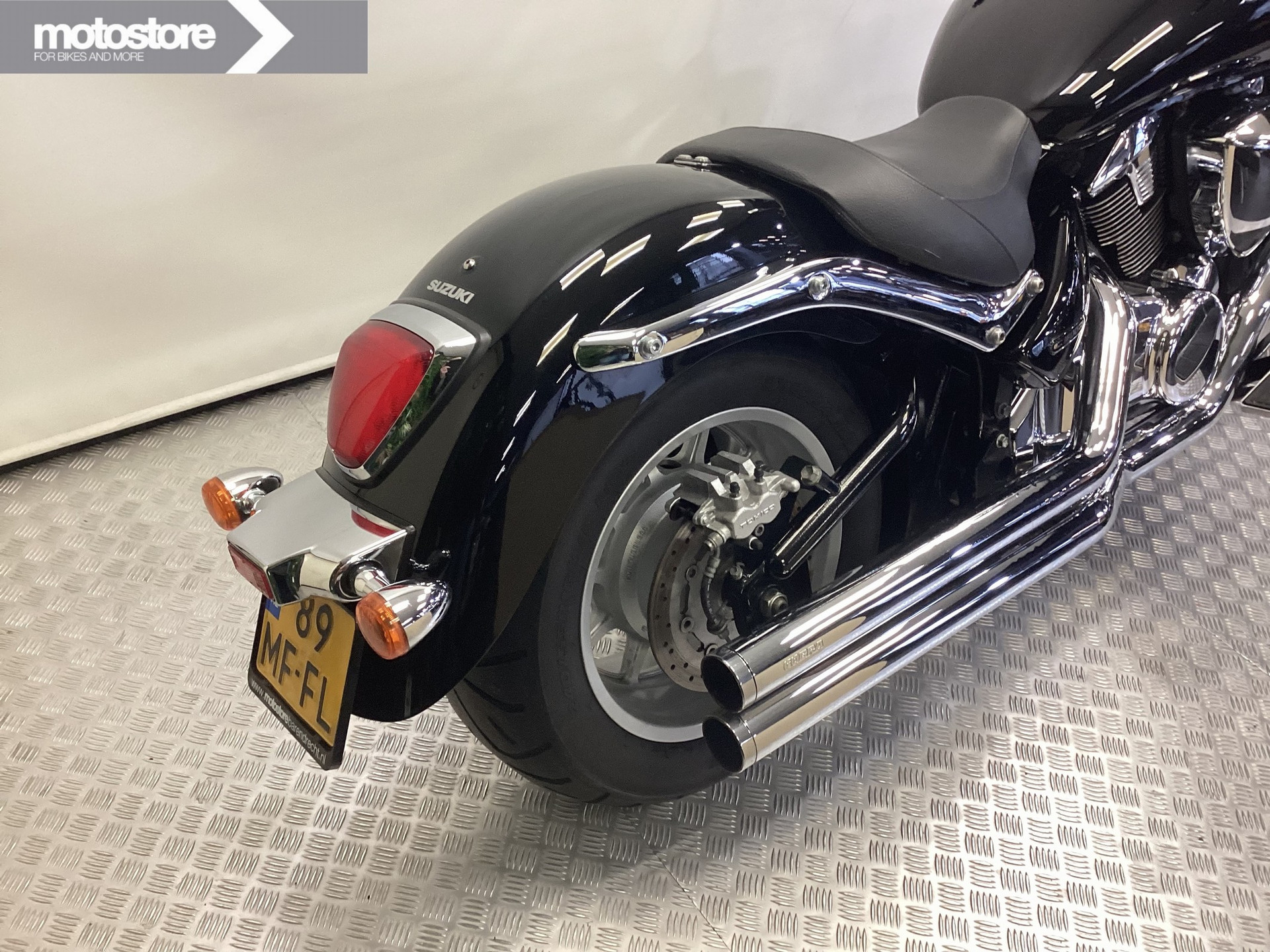Suzuki Intruder C1800R - Afbeelding 7