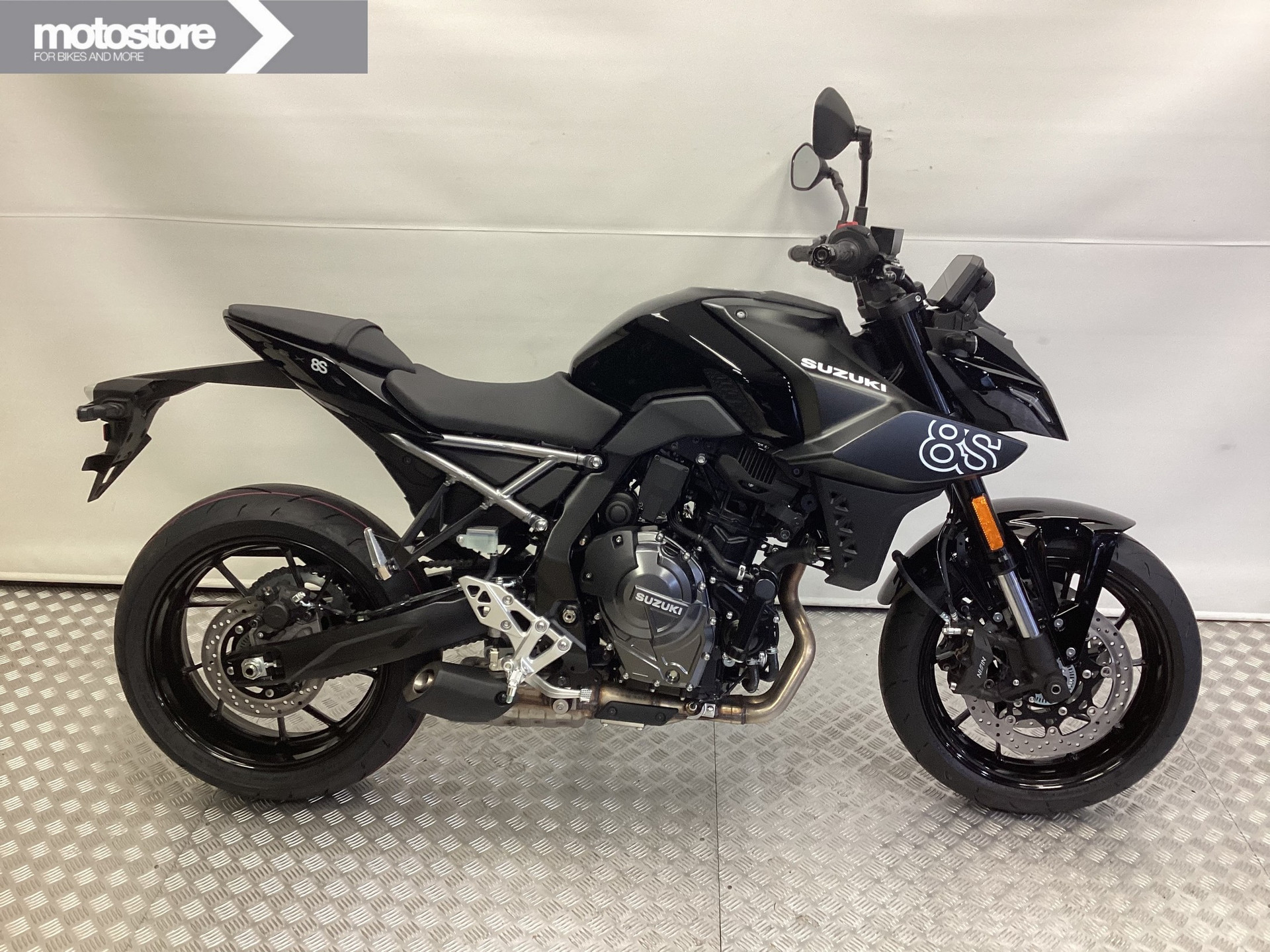 Suzuki GSX-8S